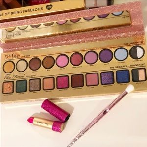 -SOLD- Faced Then & Now eyeshadow palette